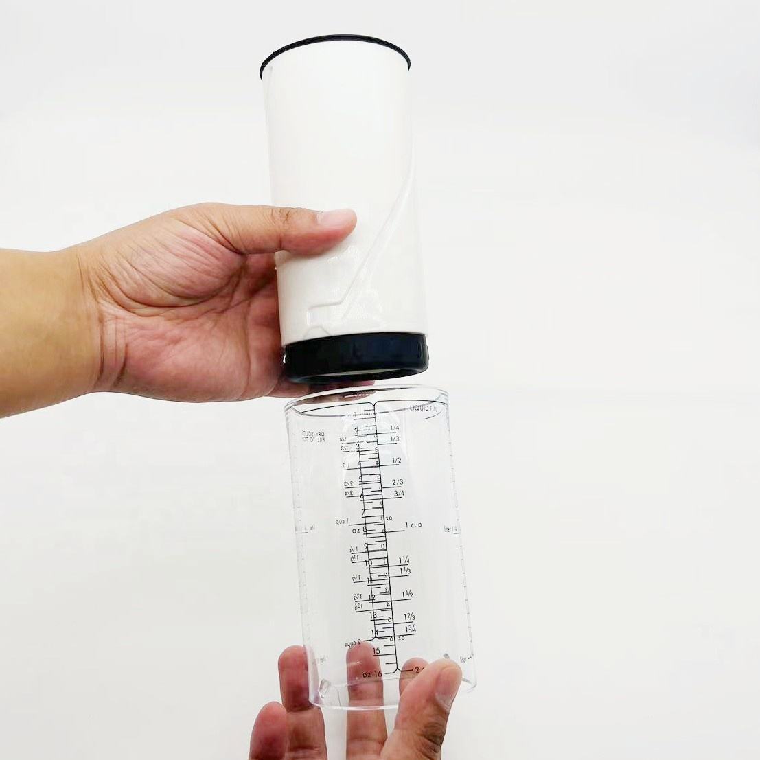 Adjustable Measuring Cup
