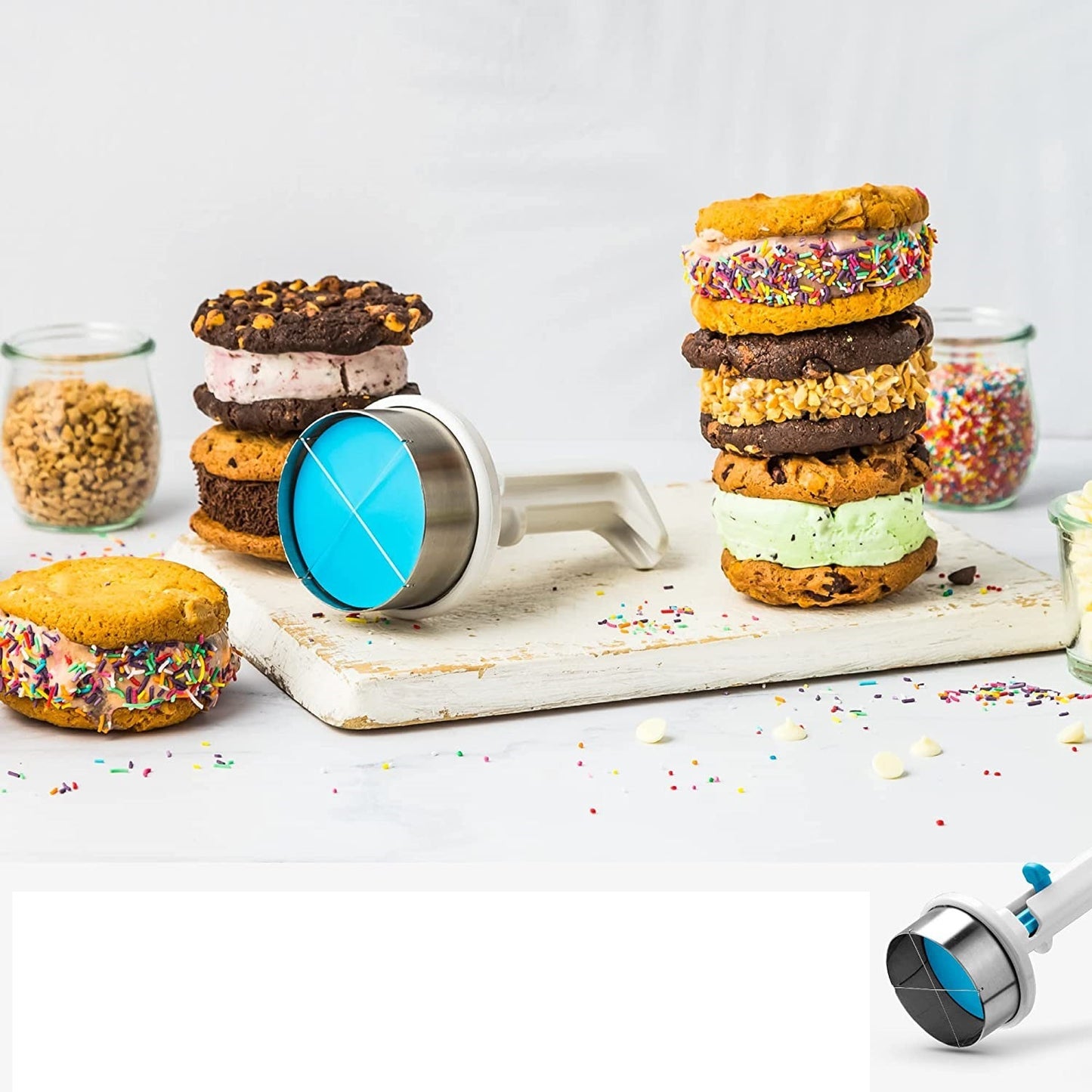Make ice cream sandwich